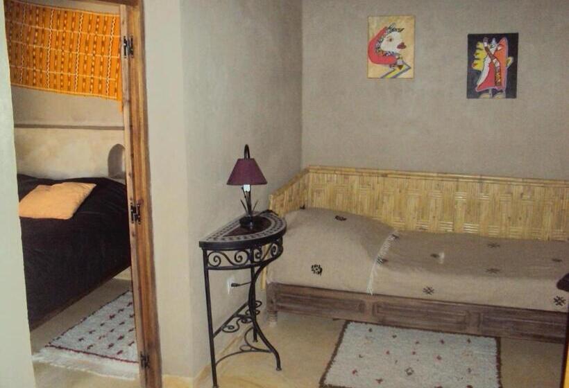 سوییت خانوادگی, Dar Lorkam