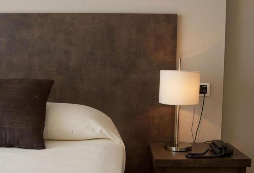 스탠다드 테라스 룸, Kent