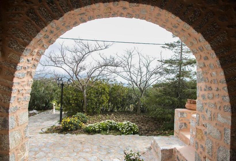 חדר אקונומי, Ktima Karageorgou