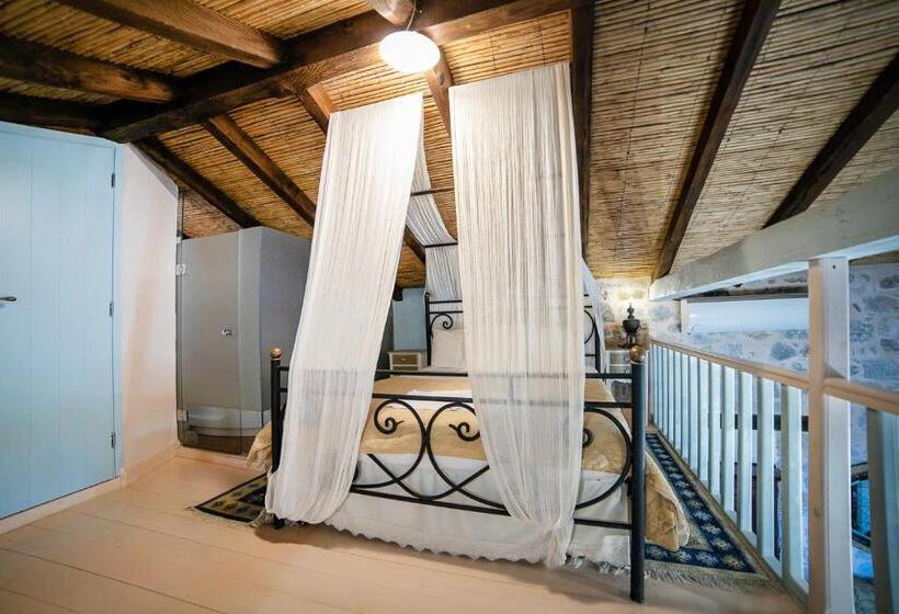 סוויטה אקזקיוטיב, Ktima Karageorgou