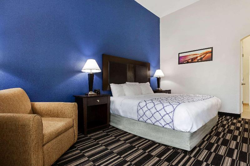 חדר דלוקס, La Quinta By Wyndham Alvin