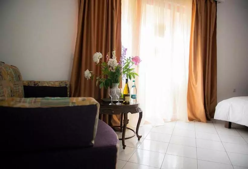 ファミリールーム, Majestic Mamaia Half Board & All Inclusive