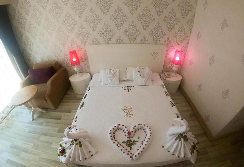 اتاق استاندارد با چشم‌انداز باغ, Raymar Resort & Aqua