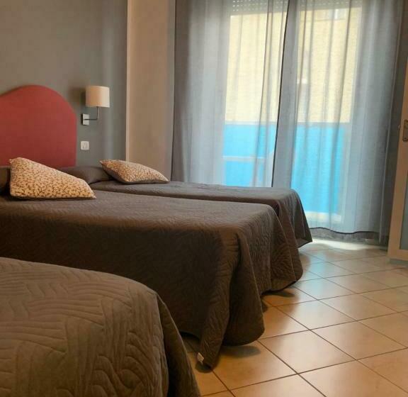 اتاق استاندارد سه نفره, Spiaggia Marconi