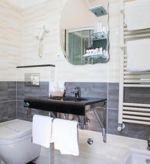 اتاق استاندارد چهار تخته, Spiaggia Marconi