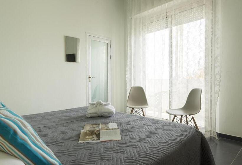 اتاق استاندارد چهار تخته, Spiaggia Marconi