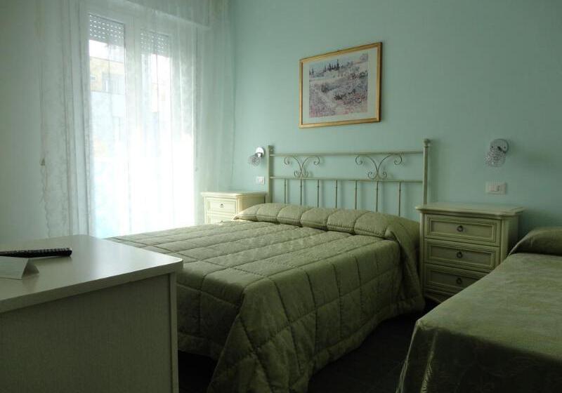 اتاق استاندارد چهار تخته, Spiaggia Marconi