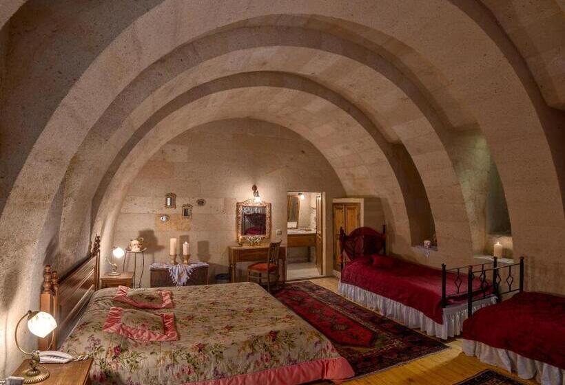 스위트, Temenni Evi