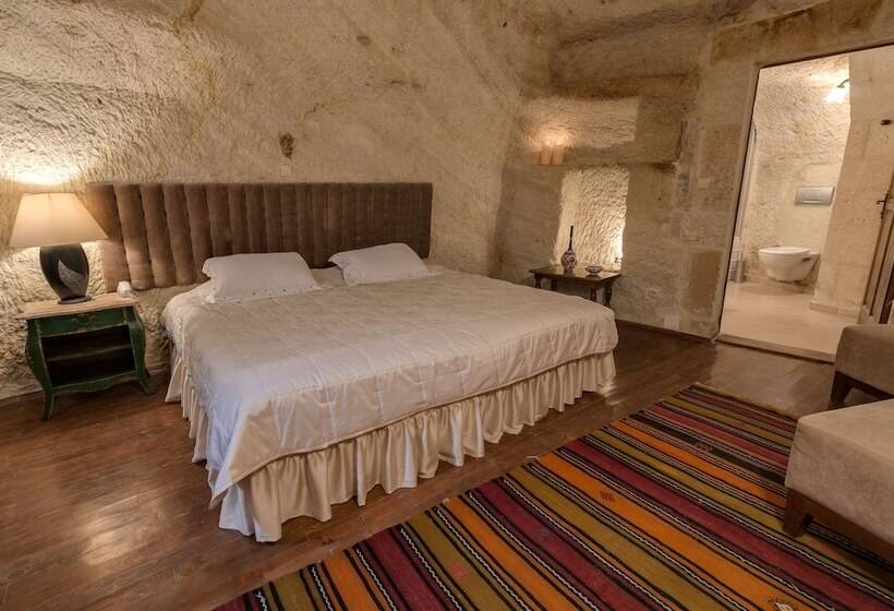 스탠다드 룸, Temenni Evi