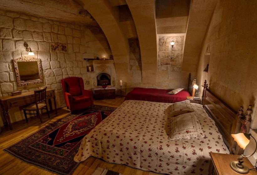 디럭스 룸, Temenni Evi