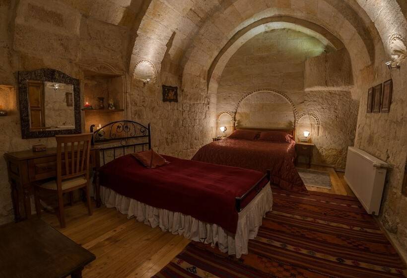 디럭스 룸, Temenni Evi