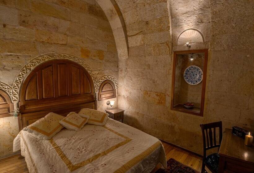 Номер Стандарт, Temenni Evi