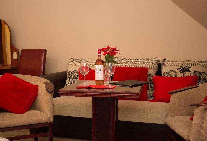 4인용 스탠다드 룸, Vadász Panzió és étterem