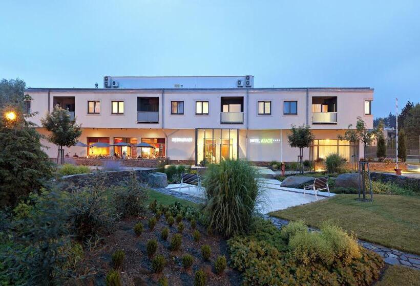 Люкс, Wellness Hotel Abácie