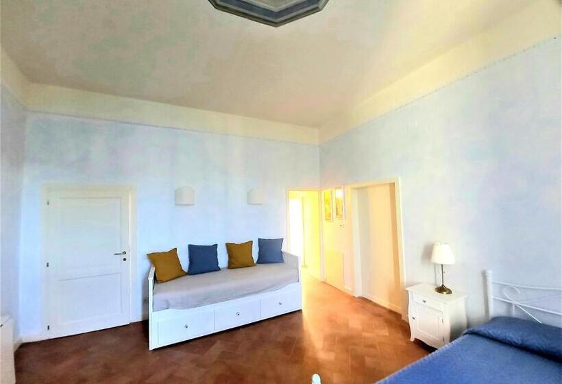 Номер Стандарт Трехместный, Camere Urbevetus