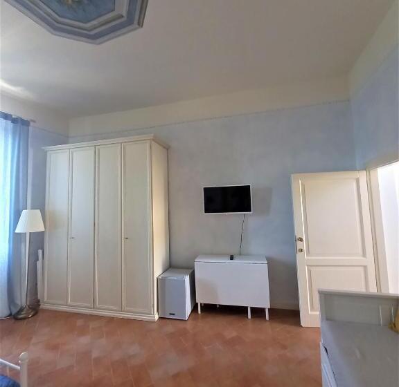 Номер Стандарт Трехместный, Camere Urbevetus