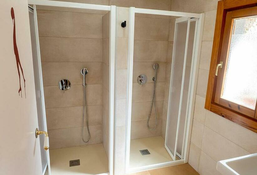 חדר משפחתי, Albergue De Peregrinos En Cirauqui   Casa Maralotx Camino De Santiago