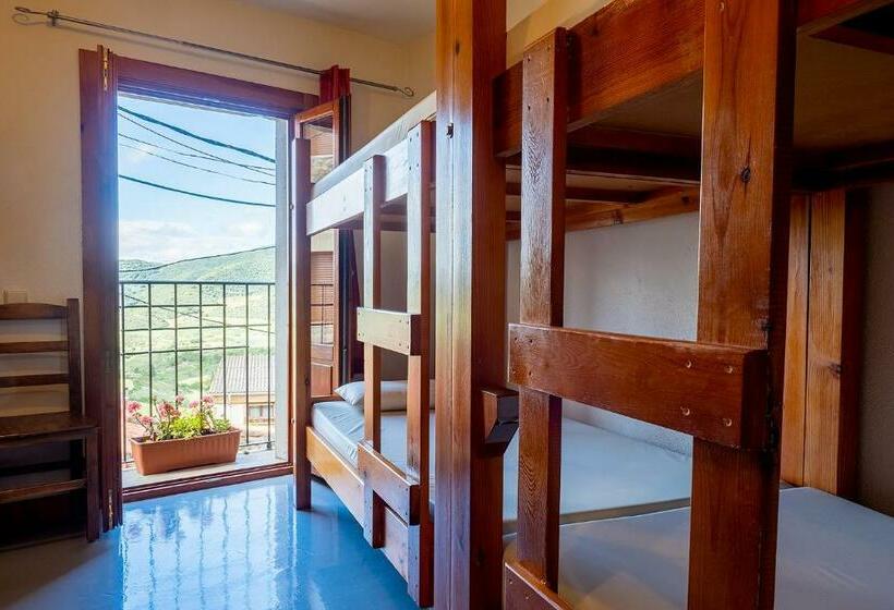 חדר משפחתי, Albergue De Peregrinos En Cirauqui   Casa Maralotx Camino De Santiago