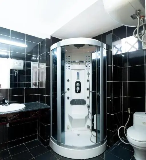 ویلای 1 خوابه با چشم‌انداز باغ, Golden Star Villa Hue