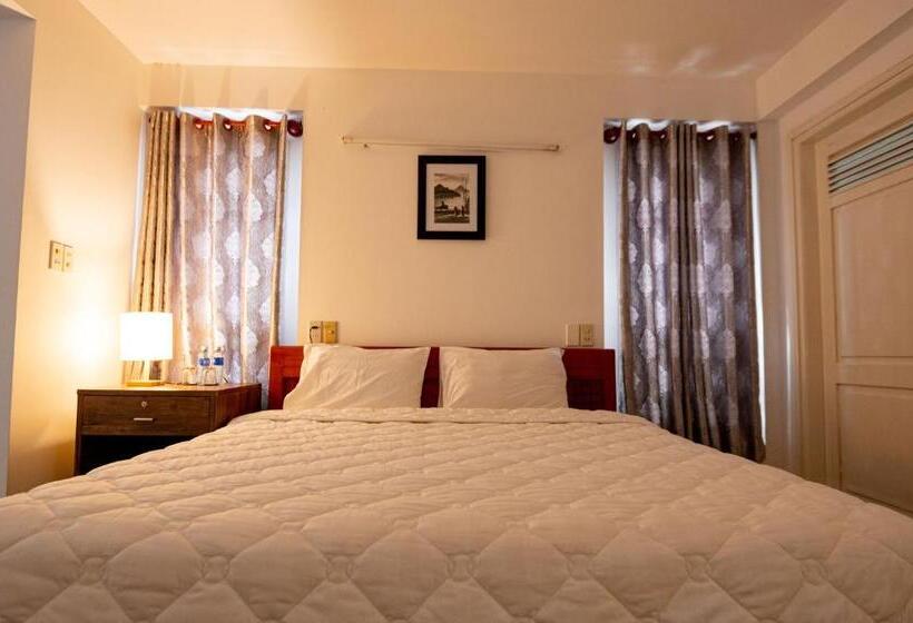 ویلای 1 خوابه با چشمانداز باغ, Golden Star Villa Hue