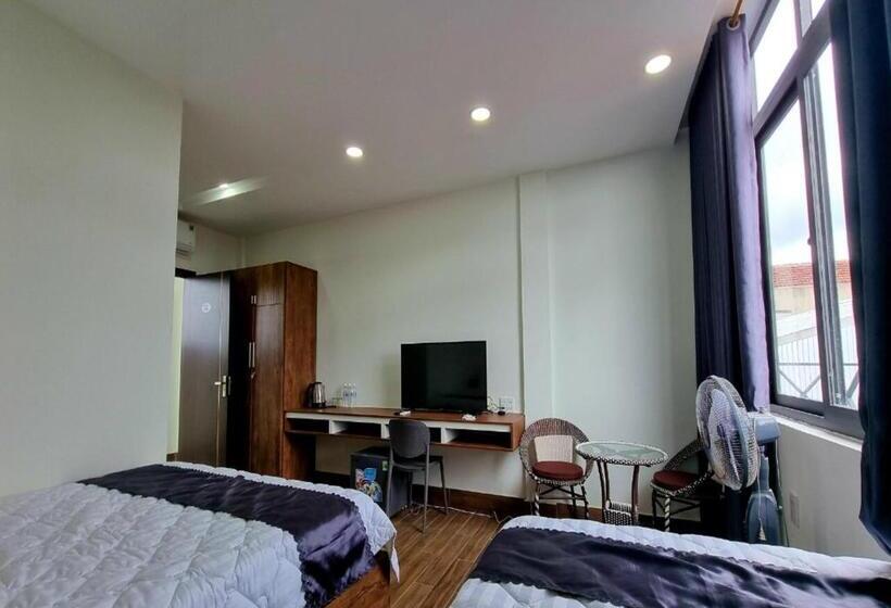 اتاق لوکس, Golden Star Villa Hue