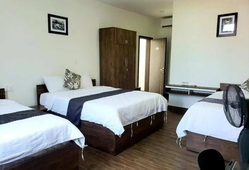 اتاق لوکس خانوادگی, Golden Star Villa Hue