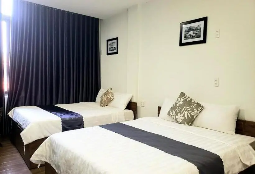 اتاق لوکس خانوادگی, Golden Star Villa Hue