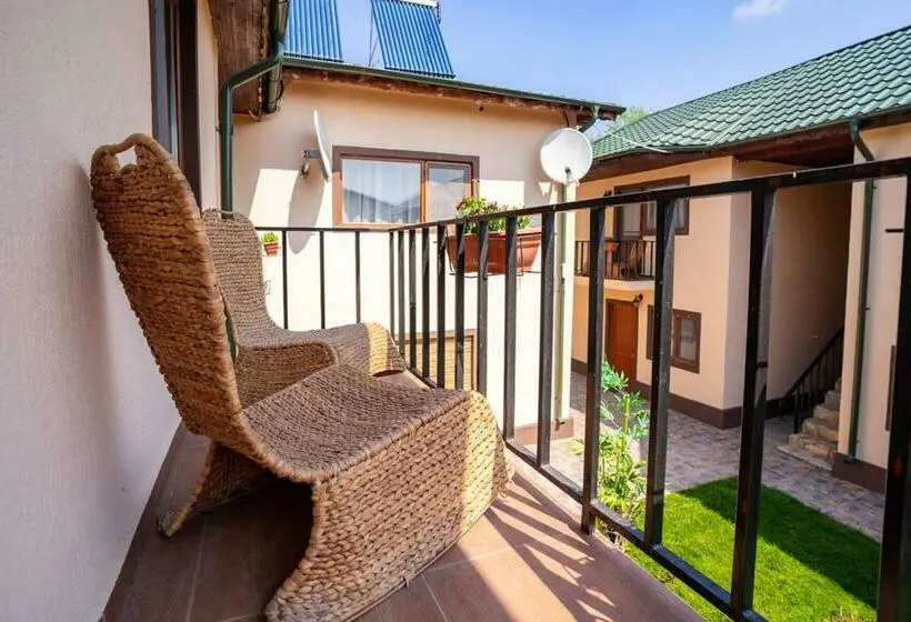 Apartament Rodzinny, Complex Lotus