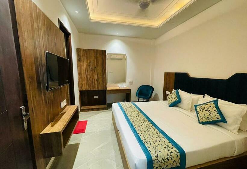 Номер Deluxe, Dream Town By Cozy Hotels & Resorts