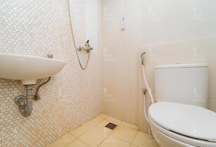 Familjerum, Redliving Apartemen Tamansari Panoramic   Santuy Agency Lobby P1 9