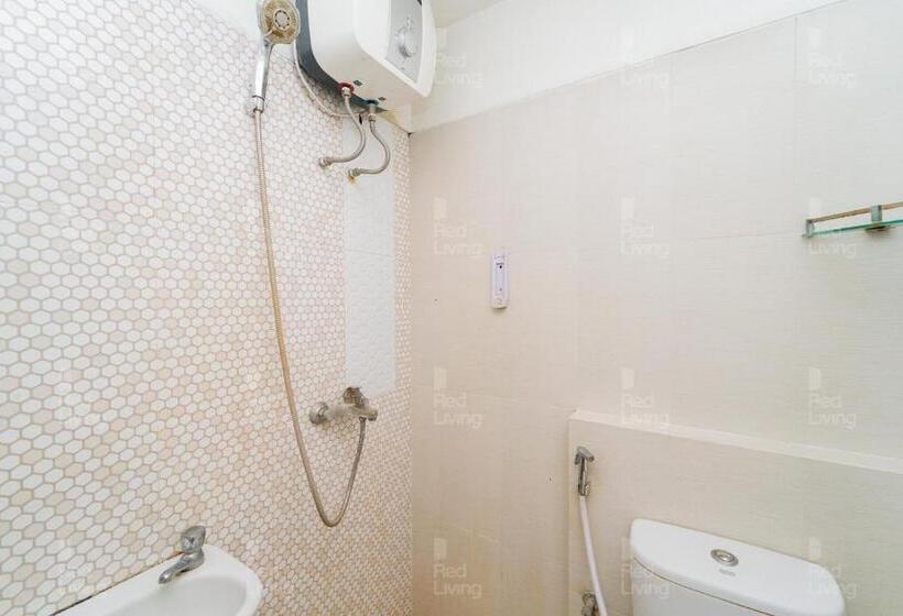 Familjerum, Redliving Apartemen Tamansari Panoramic   Santuy Agency Lobby P1 9