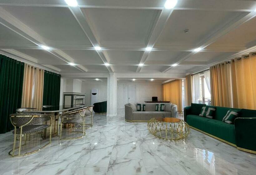 سوئیت پرزیدنت, Shohjahon Palace Hotel & Spa