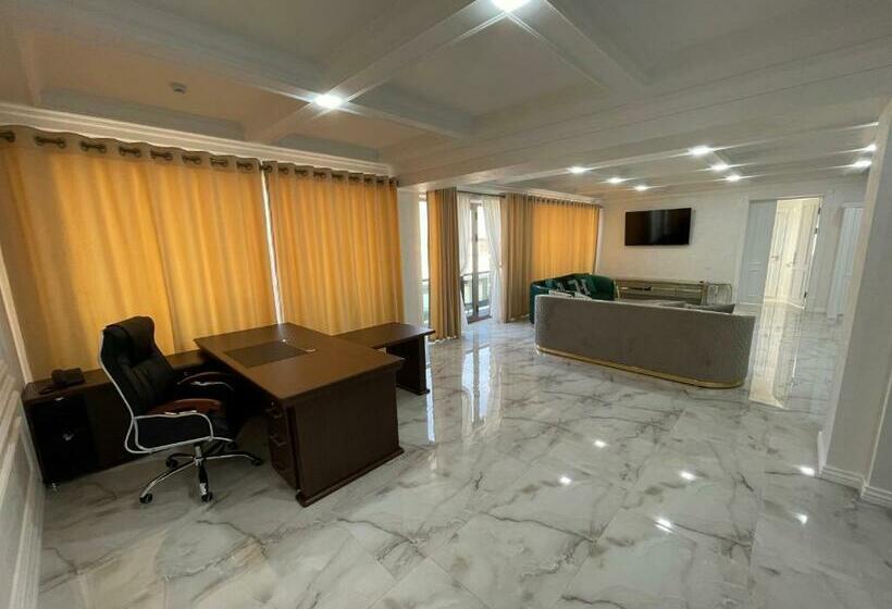 سوئیت پرزیدنت, Shohjahon Palace Hotel & Spa