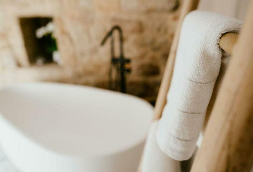 اتاق استاندارد, Islow Coliving