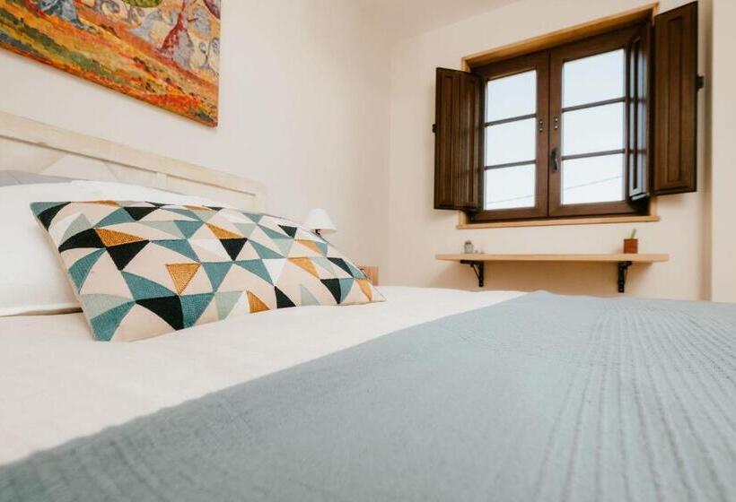 اتاق استاندارد با تخت بزرگ, Islow Coliving