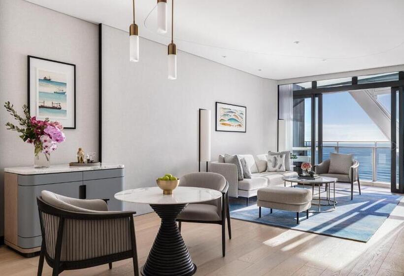 سوییت اجرایی, The Langham, Gold Coast And Jewel Residences