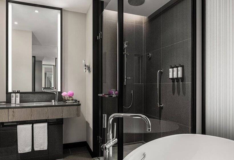 اتاق سوپریور, The Langham, Gold Coast And Jewel Residences