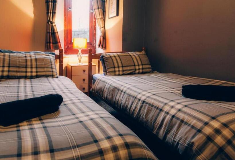 اتاق استاندارد, Belford Hostel