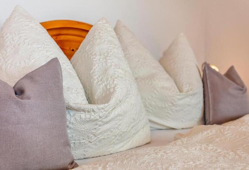 Апартаменты 1 Спальня, Pension Hauser