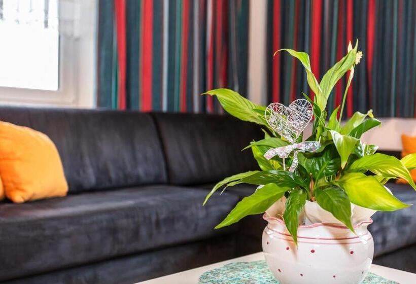 Апартаменты 1 Спальня, Pension Hauser