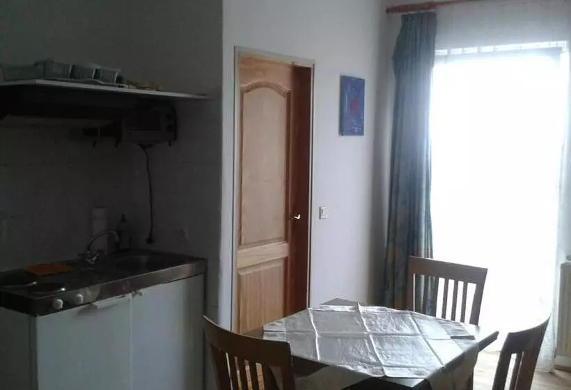 景色の見える一ベッドルームアパートメント, Ferienwohnung   Apartement   Hotel Klippitz Nordost