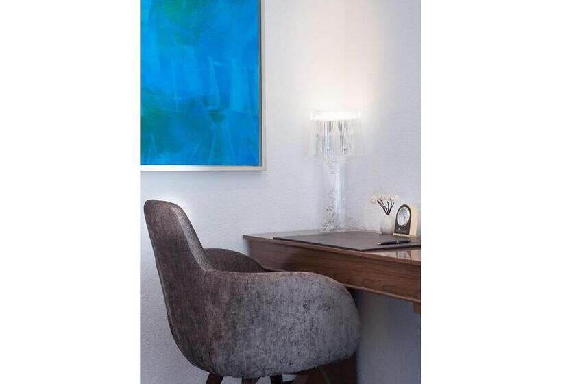 חדר פרמיום עם מרפסת, Arthaus