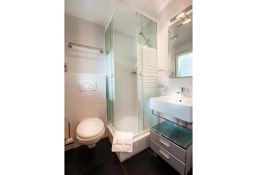 חדר סטנדרט, Arthaus