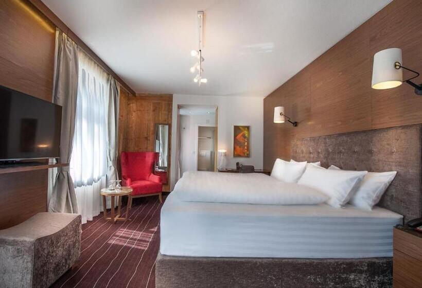 חדר פרמיום עם מרפסת, Arthaus