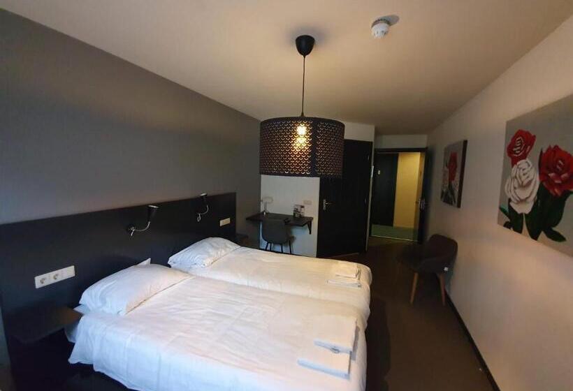 غرفة أساسية ثلاثية, De Kruishoeve