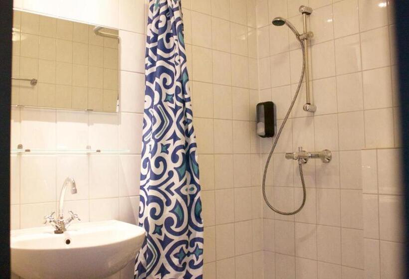 غرفة عائلية, De Kruishoeve