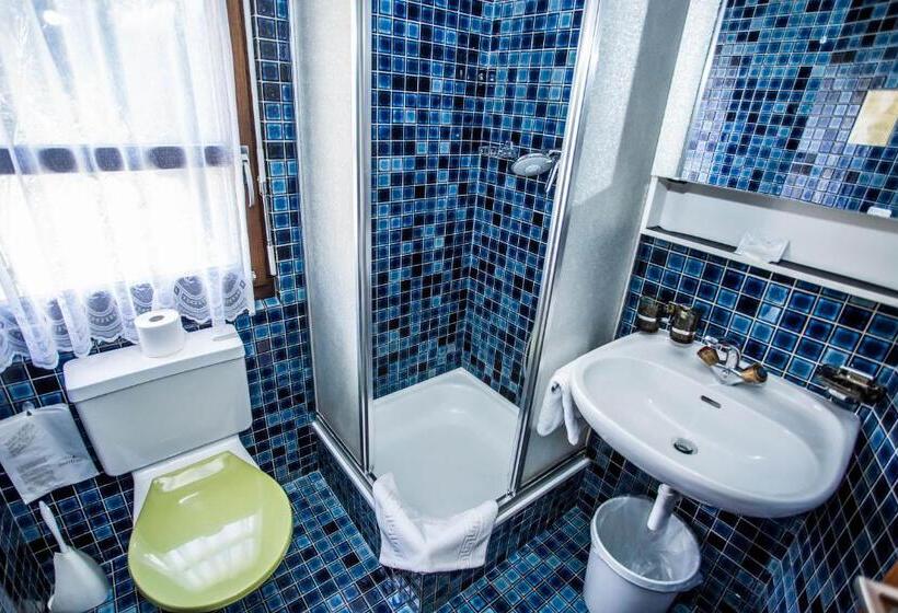 חדר סטנדרט עם מרפסת, Derby