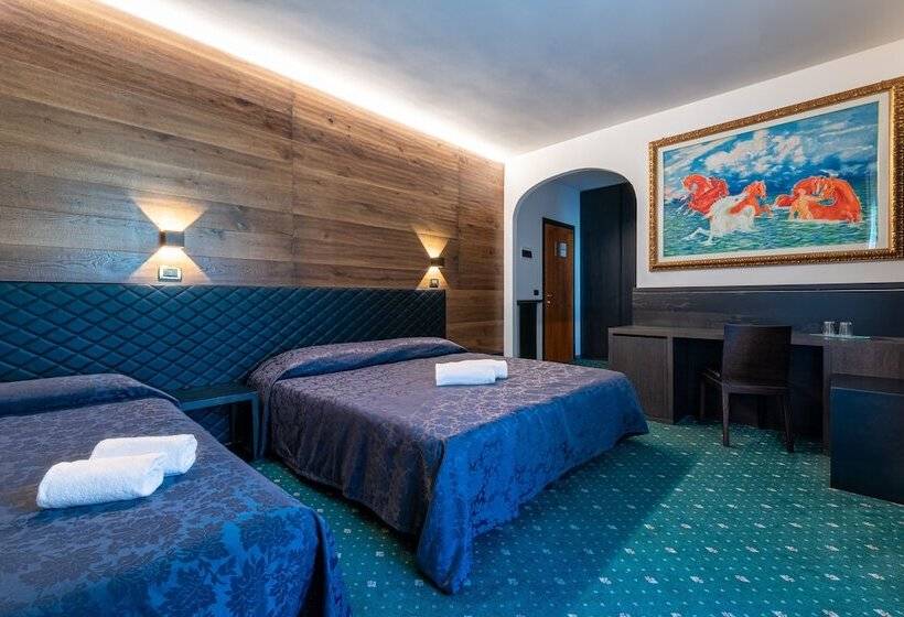 ファミリールーム, La Perla