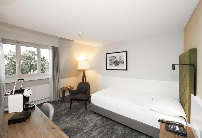 غرفة قياسية فردية, Löwen Am See