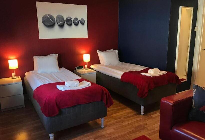 Standardzimmer, Port